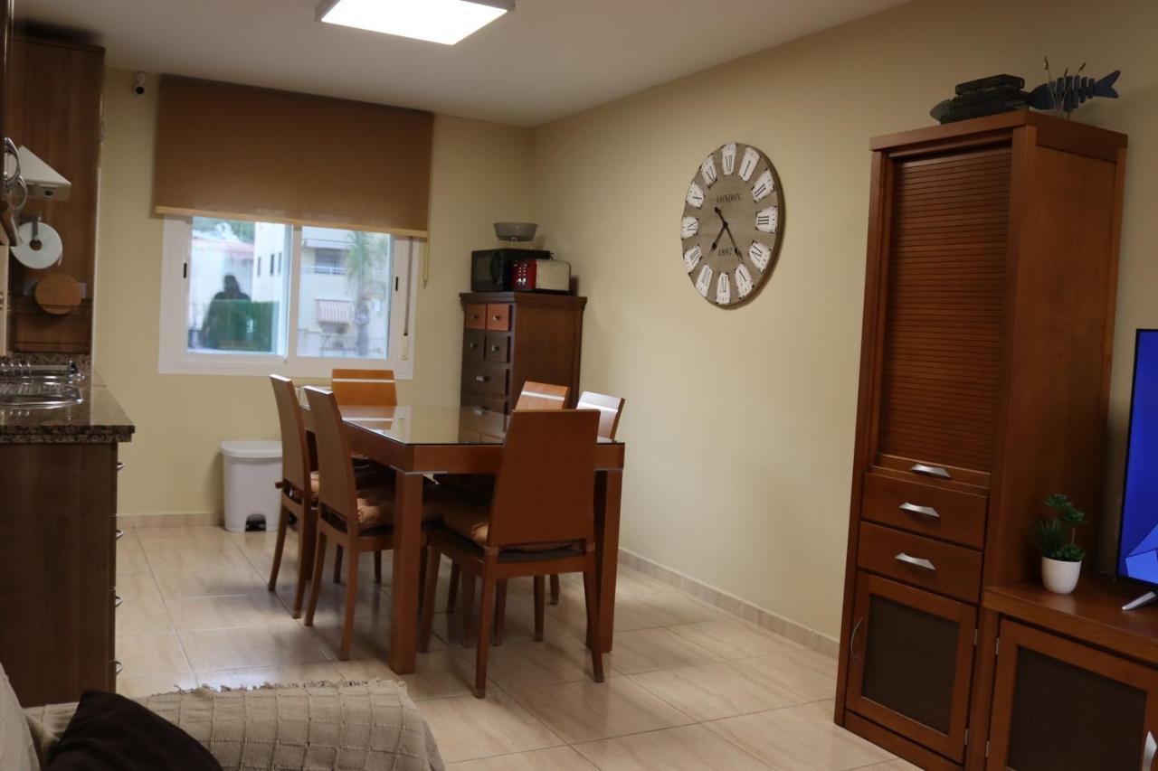 Apartamentos Carihuela Playa, Acogedor, Wifi Y Fibra Optica トレモリノス エクステリア 写真