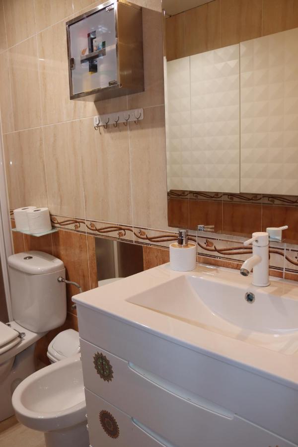 Apartamentos Carihuela Playa, Acogedor, Wifi Y Fibra Optica トレモリノス エクステリア 写真